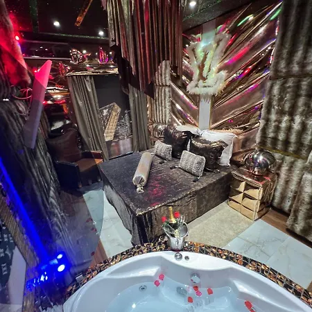 Love hotel Priamos Erato Athén