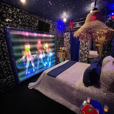 Love hotel Priamos Erato Athén